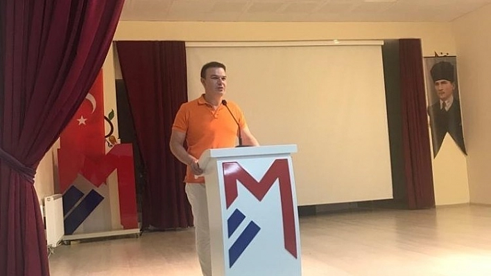 Mercan Koleji başarılı öğrencilerini ödüllendiriyor 