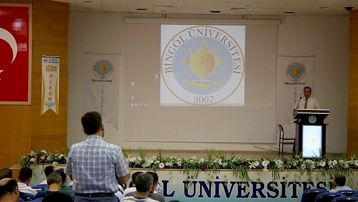 Rektör Çapak, 'Çok iyi yerdeyiz, birlikte çalışarak daha üst sıralara taşımalıyız'' 