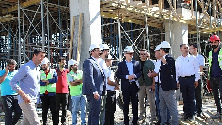 Vali Ekinci'Hem hizmet hem istihdam anlamında sanayi sitemiz, bizim için çok önemli' 