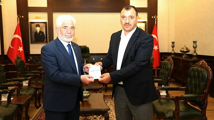 Vali Kaldırım'dan kurban bağışı 