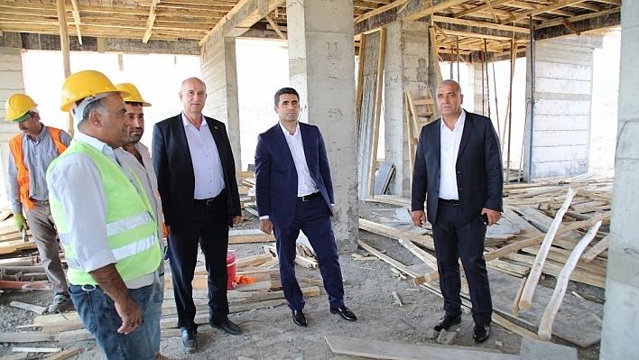 Başkan Arıkan, Sosyal Yaşam Merkezini inceledi 