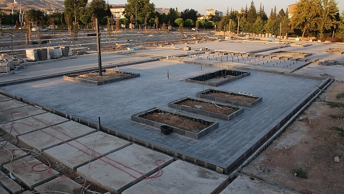 Millet Bahçesinin Yapımı Devam Ediyor