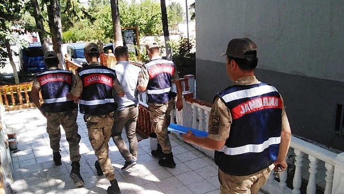 Aranan şahıs yakalandı 