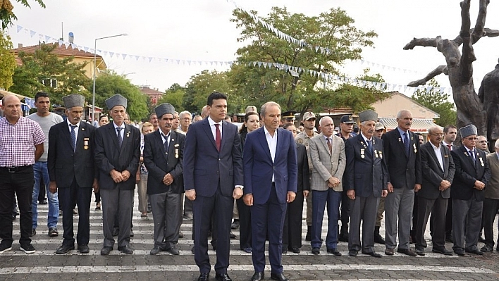 Arguvan ve Darende' 30 Ağustos coşkusu 