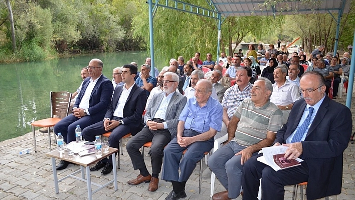 İlk vekil, Şair Dede Nüzhet  memleketi Çemişgezek'te anıldı 