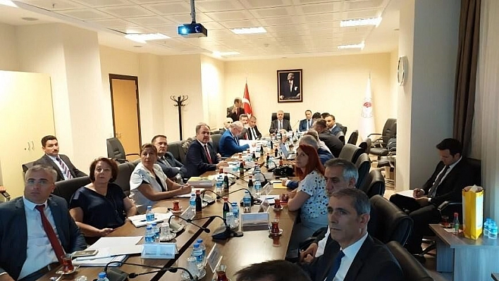 Bakan Yardımcısı Tunç başkanlığında  Bingöl Üniversitesi PİKOM konuşuldu 