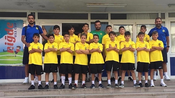 Niğde'deki U12 Futbol Turnuvasına Yeni Malatyaspor U12 takımı da katılıyor 
