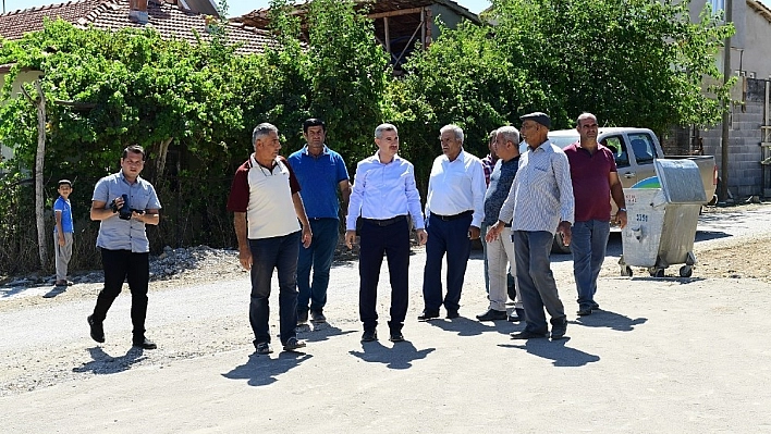 Kırkpınar mahallesinde sathi kaplama çalışması tamamladı 