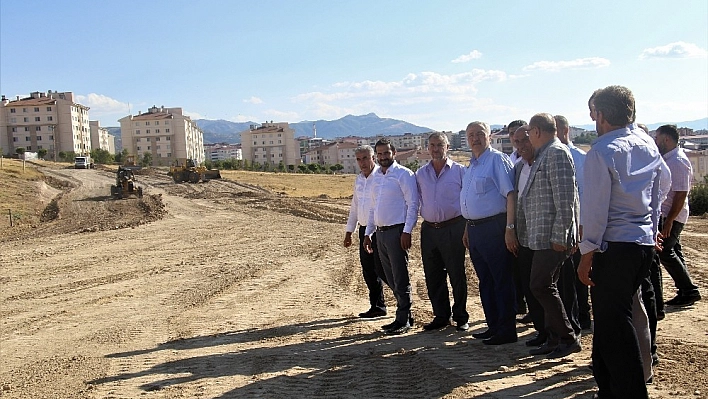 Demirbağ, Palu'da Çalışmaları İnceledi