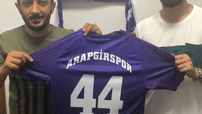Ünlü rap şarkıcısı Vahap Canbay, Arapgirspor'a transfer oldu 