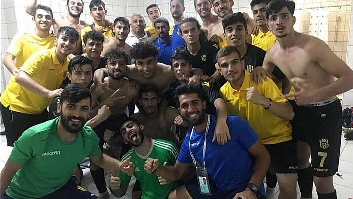 Yeni Malatyaspor U19 takımı Ankara'dan beraberlikle döndü 