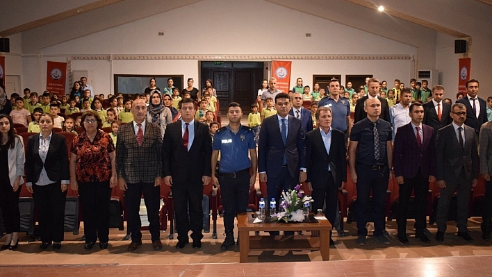Arguvan'da İlköğretim Haftası kutlama programı düzenlendi 