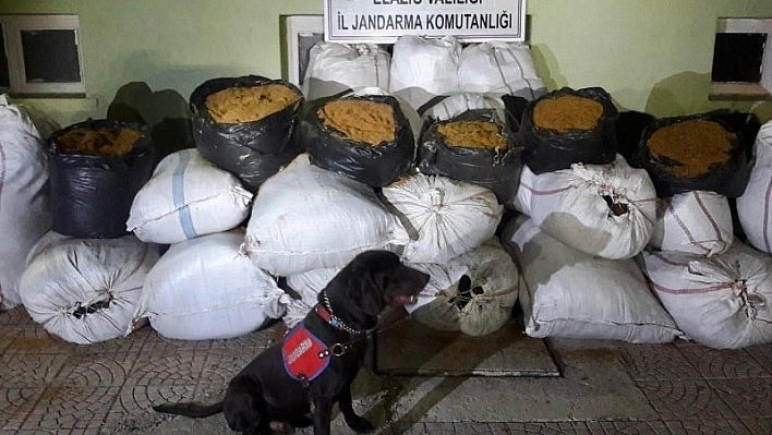 Elazığ'da jandarma 2 ton 370 kilo kaçak tütün ele geçirdi