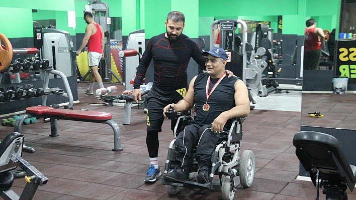 Hiç Bir Engel Onu Yıldıramadı