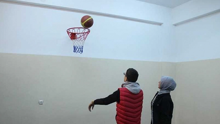 Oğlu için kurduğu spor kulübüyle çocukları hayata bağladı