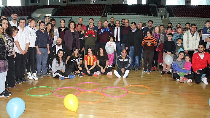 Özel Bireyler Spor Yapıp Eğlendi