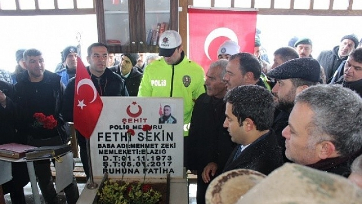Şehadetinin 3. Yılında Kabri Başında Anıldı