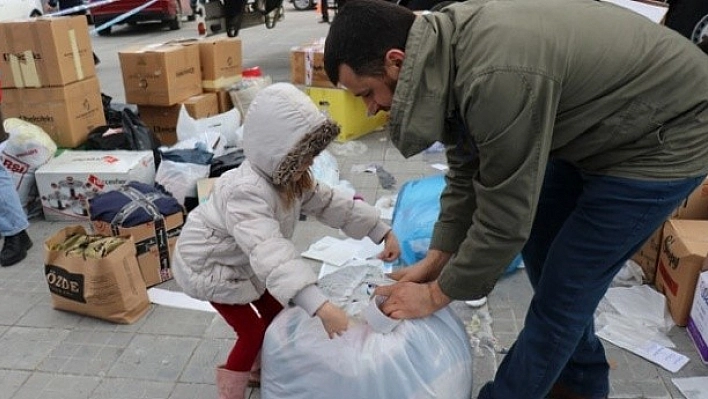 Tüm Türkiye Elazığ İçin Seferber Oldu