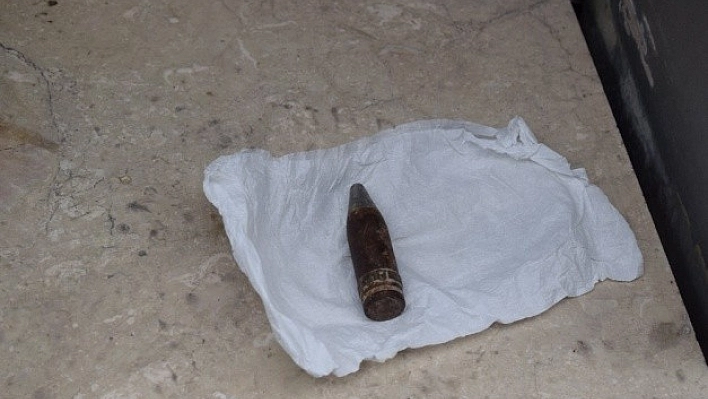 Otuz Yıllık Patlamamış Uçaksavar Mermisi Bulundu