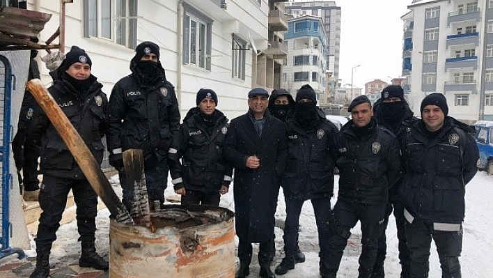 Milletvekili Erol'dan, Polis Teşkilatına Övgü