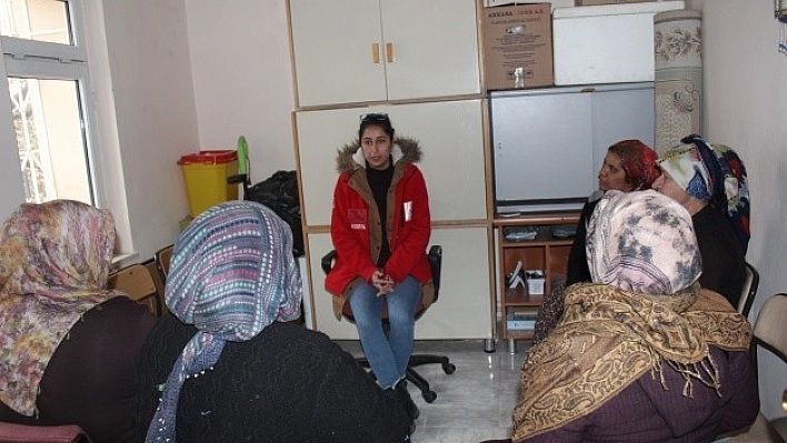 Psikososyal Destek Eğitimleri Sürüyor