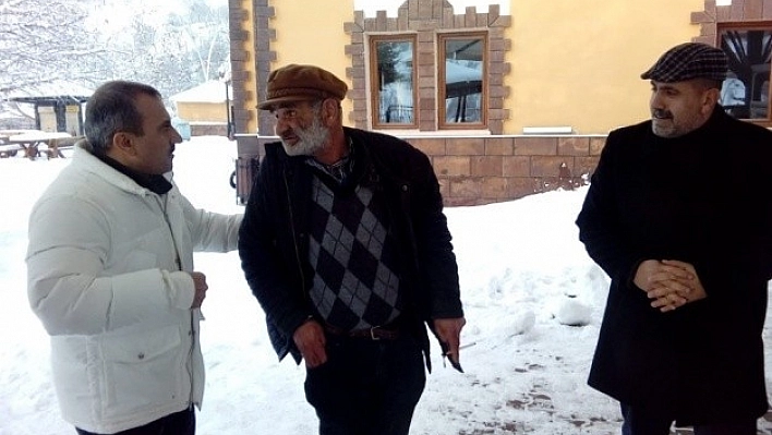Vali Sonel, Kabanını &quotHıdır Onbaşıya" Hediye Etti