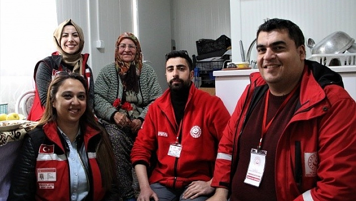 Naciye Teyzeye Kadınlar Günü Sürprizi