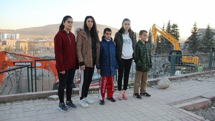 Sporcu Kardeşler Evsiz Kaldı