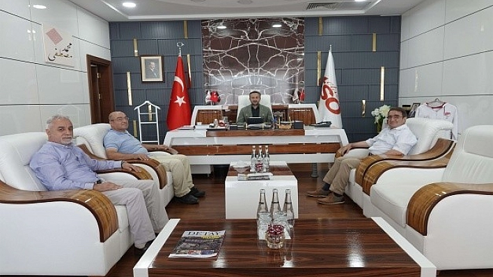 Elazığ Yayınları Kütüphanesi'ne İlk Bağışlar!