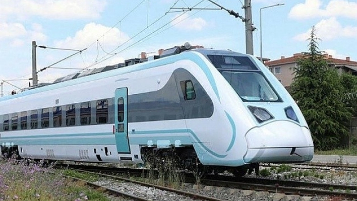 Milli Elektrikli Tren Raylarda!