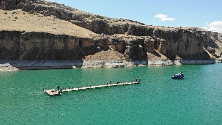 Kanyonlara İskeleler Kuruluyor