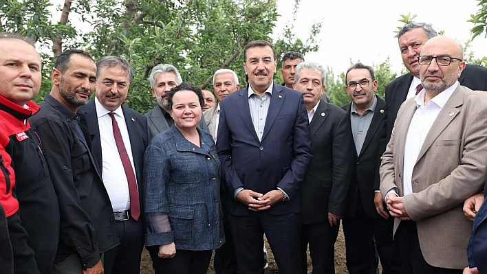Açıkkapı, Çiftçilerin Sorunlarını Dinliyor