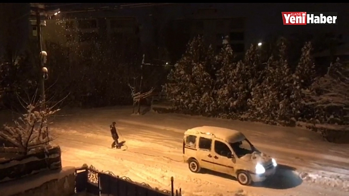 Araca bağladığı iple karda kaydı