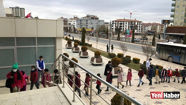 Belediye Gençlik Merkezi Depremzede Çocukları Unutmadı