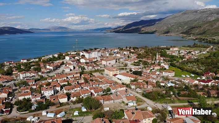 Deprem Merkezinde O Göldeki Yükselme Dikkat Çekti!