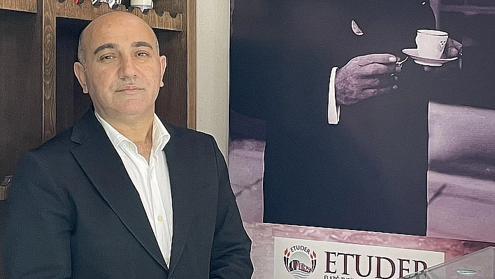 Dualar Usta Gazeteci Çakmak İçin!