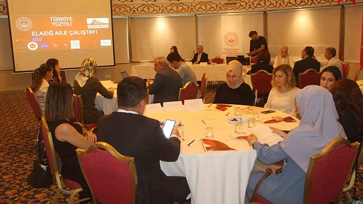 Elazığ'da 'Aile Çalıştayı' Düzenlendi