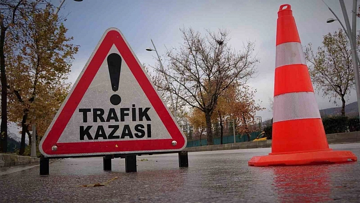 Elazığ'da 2 ayrı kazada 2 motosiklet sürücüsü yaralandı