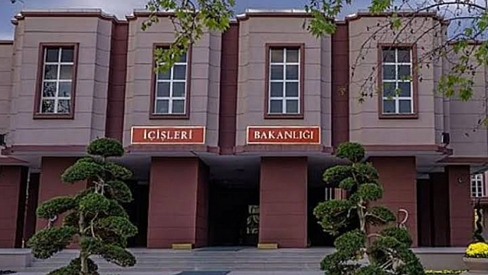 Elazığ'da 2 Terörist Teslim Oldu