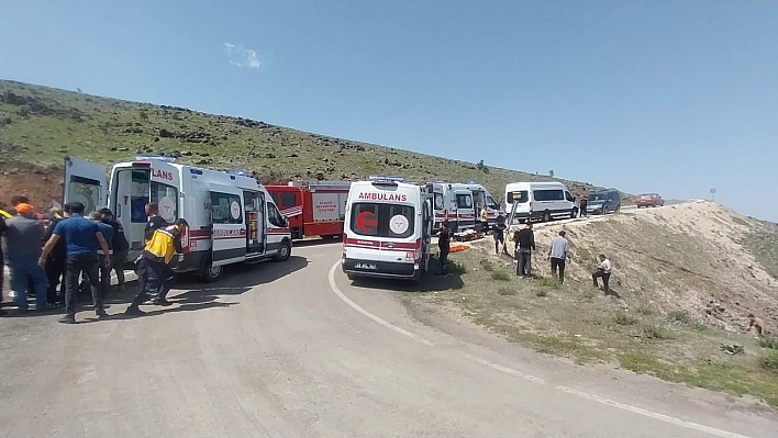 Elazığ'da Feci Kaza!