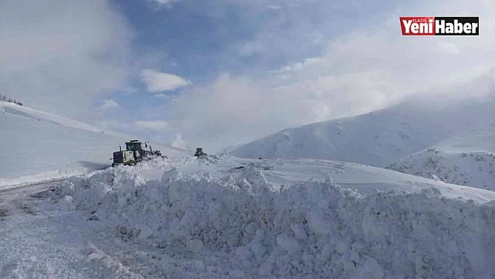 Elazığ'da kapalı 37 köy yolunun açılması için çalışmalar sürüyor