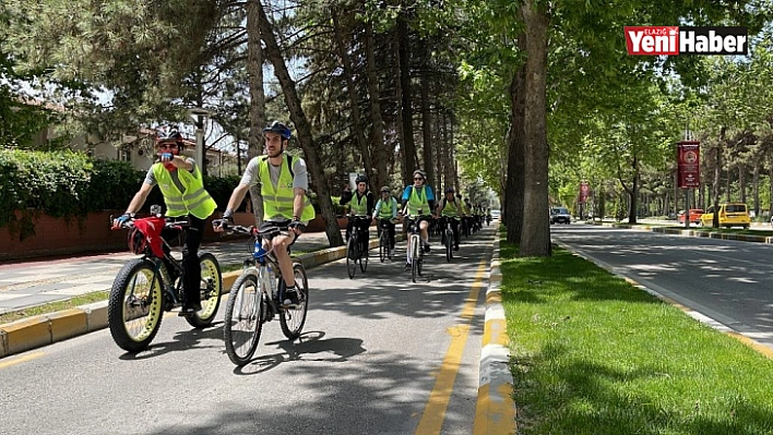 Elazığ'da pedallar bağımlılıktan uzak nesiller için çevrildi