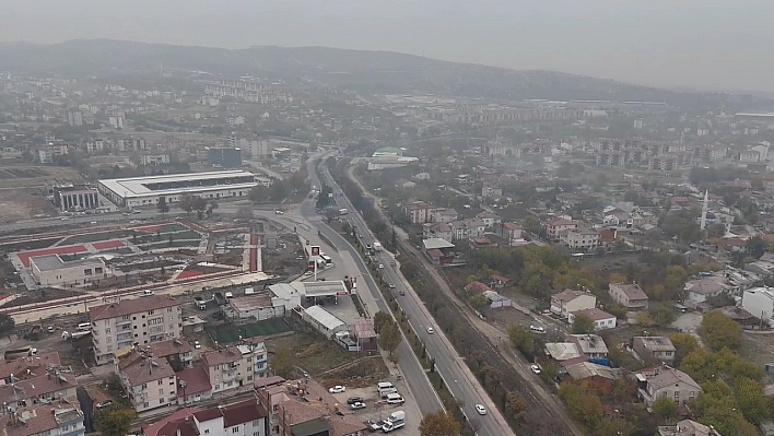 Elazığ'da Sis Etkisini Gösteriyor