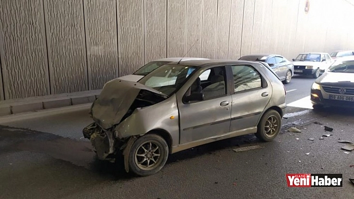 Elazığ'da Trafik Kazası 2 Yaralı