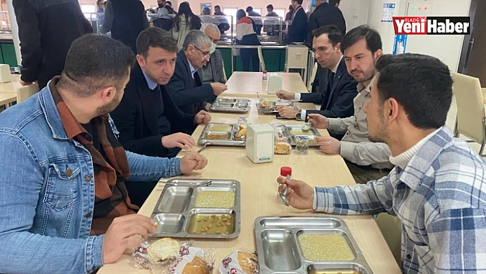 Elazığ'da üniversite öğrencilerine 'Çanakkale menüsü' dağıtıldı