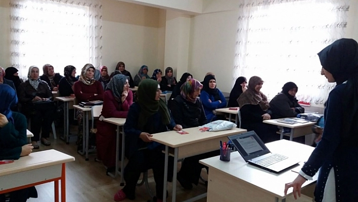 KADEM'den 'Sosyal Destekler ve Kamuya Erişim Projesi'