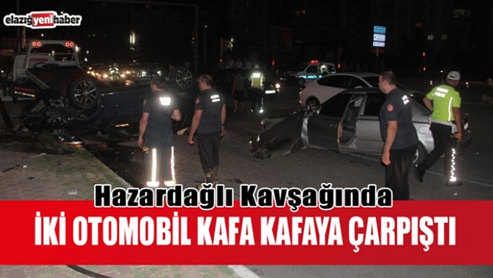 Kafa Kafaya Çarpışan Otomobil Takla Attı