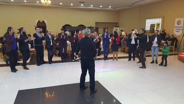 Elazığ'daki Kuaförlerden Dayanışma Gecesi