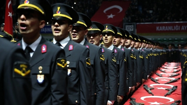3 Bin 560 Astsubay Alınacak