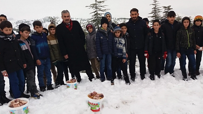 Küçük Hafızlardan Örnek Davranış